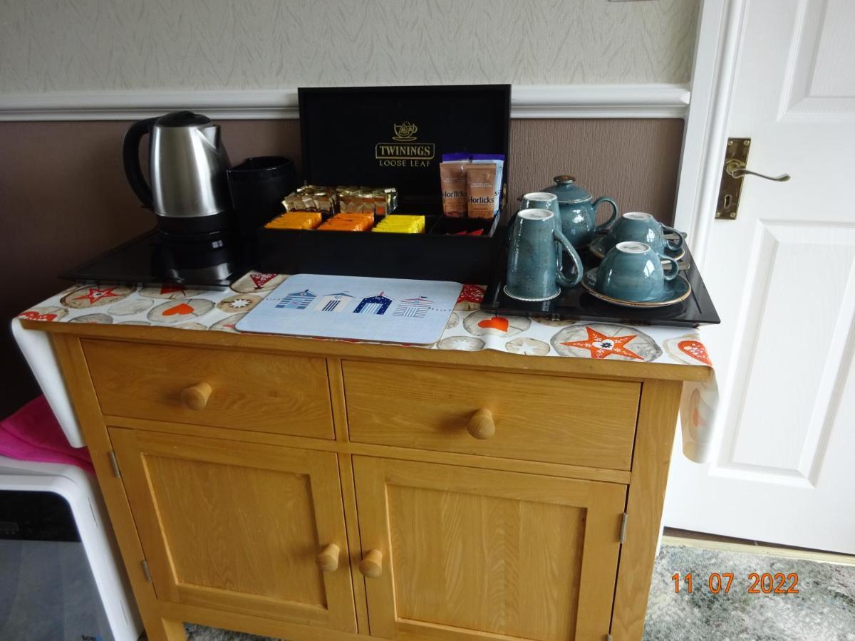 Sterling Bed & Breakfast Llandudno Buitenkant foto