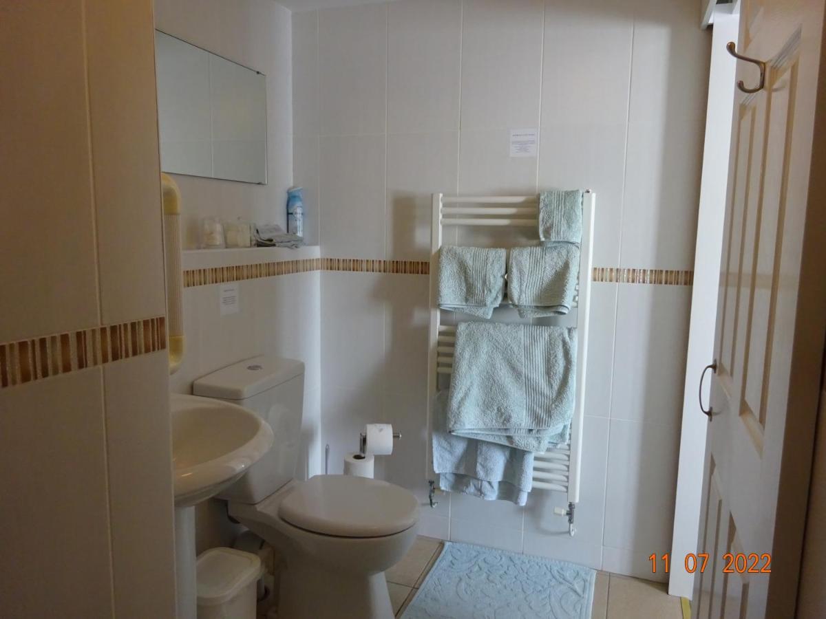 Sterling Bed & Breakfast Llandudno Buitenkant foto