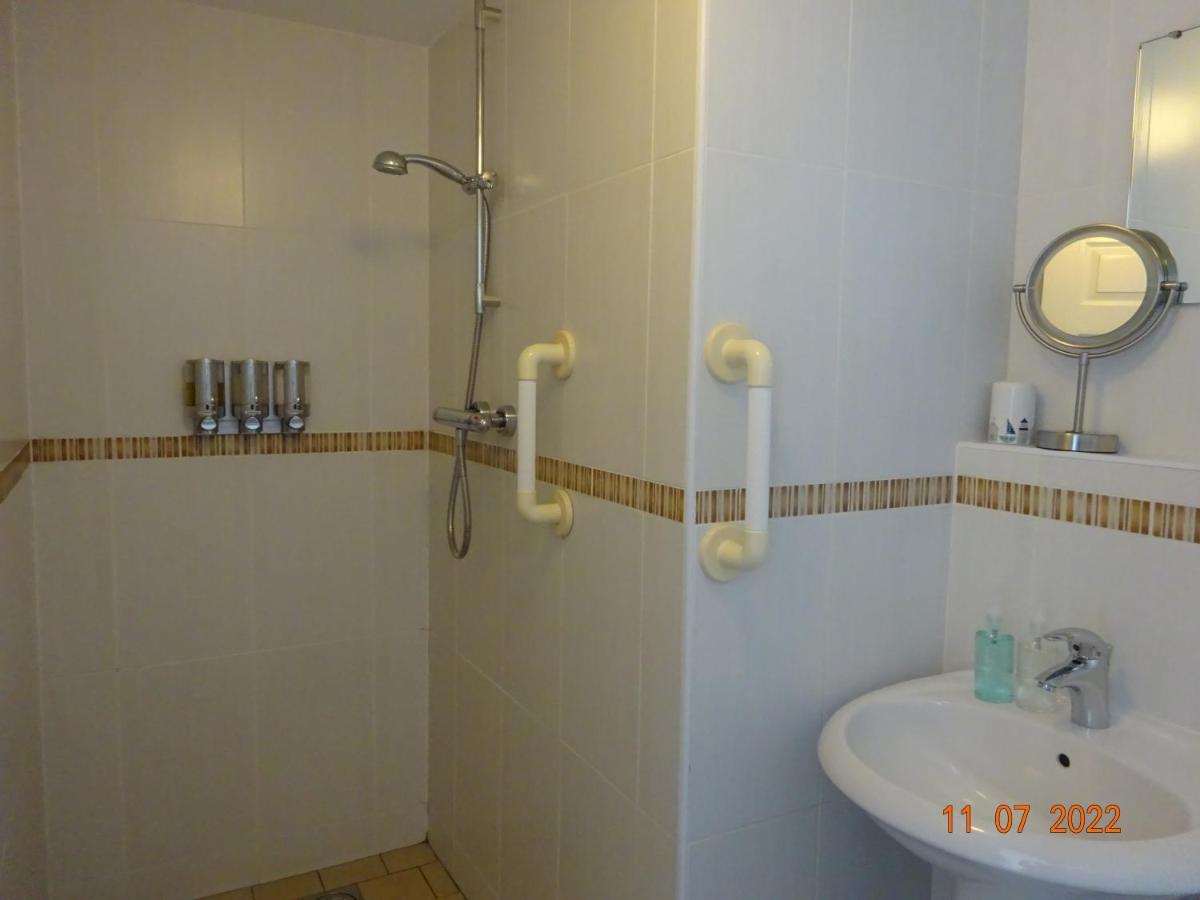 Sterling Bed & Breakfast Llandudno Buitenkant foto